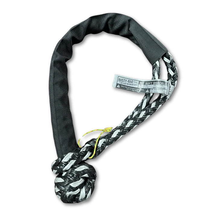 Rusty 4x4 26-Ton Soft Shackle made from high-strength Dyneema, hand-spliced for offroad recovery. Lightweight, corrosion-resistant, and ideal for snatch operations.